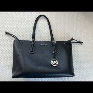 Black Michael Kors Tote Bag